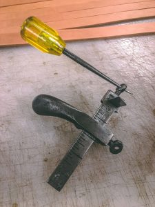 leathercraft spike awl use